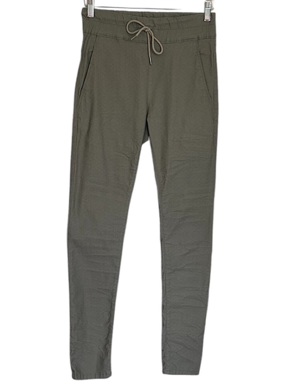 Bevy Flog Shely Pants Women's Size 24 Sage Herringbone Drawstring Slim Green
